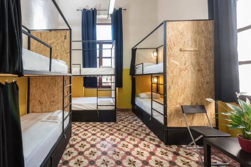 Intra Muros Hostel - Image 1