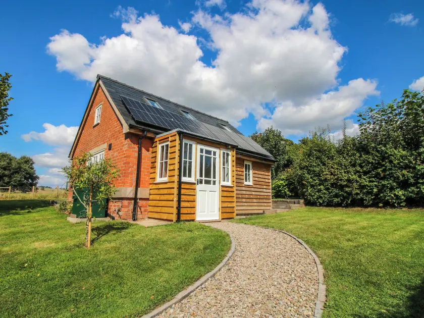 Rose Cottage - Image 1