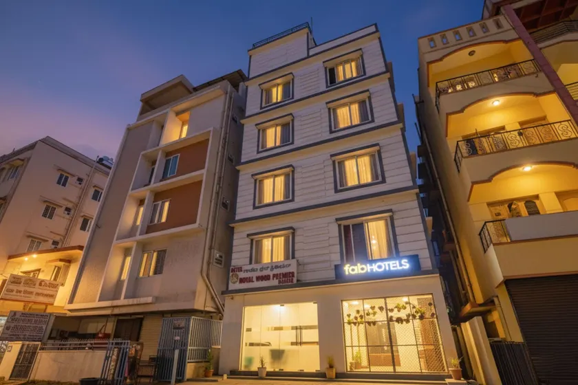 FabHotel Royal Wood Premier -Nr Domlur - Image 1