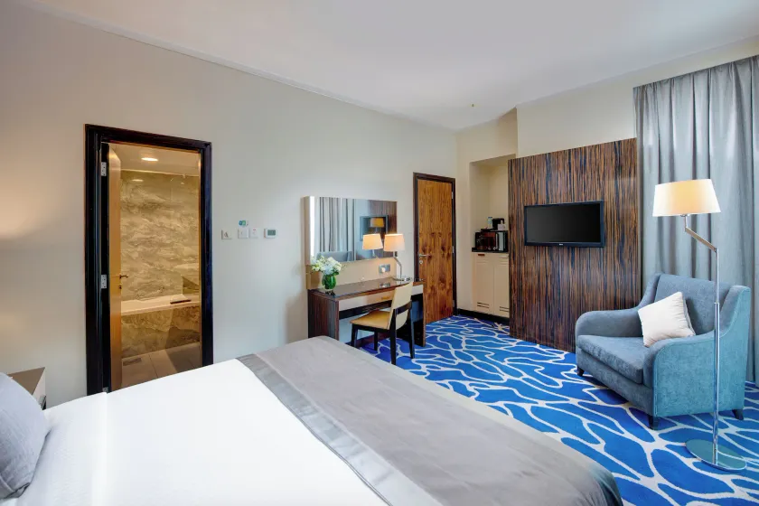 Hawthorn Suites by Wyndham Abu Dhabi City Center - Image 1