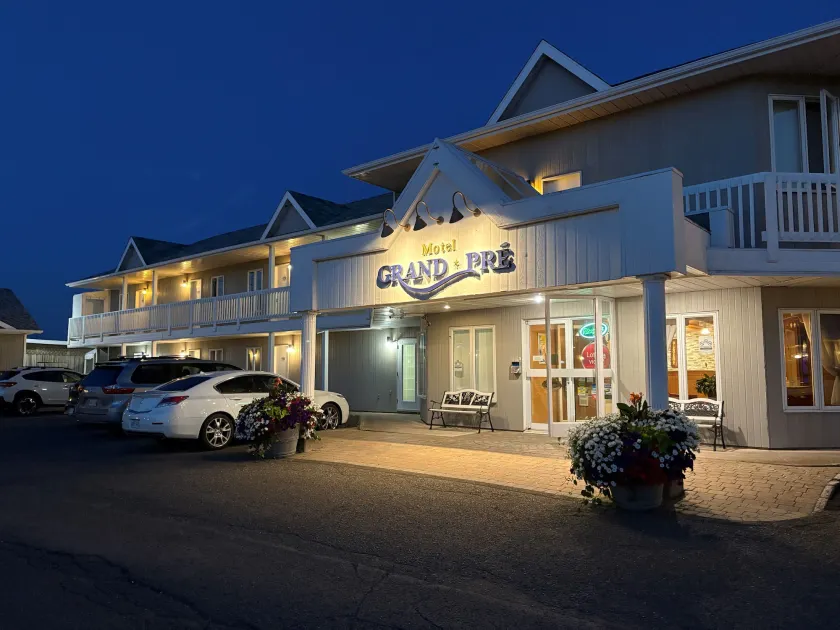 Motel Grand-Pré Inc - Image 1