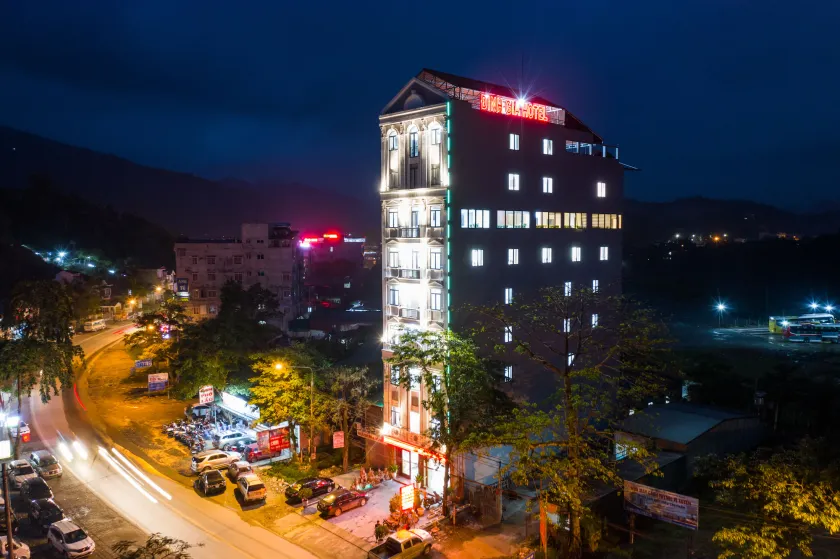 Đinh Gia Hotel - Image 1