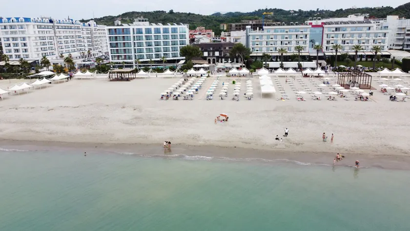 Hotel Oaz - Image 1