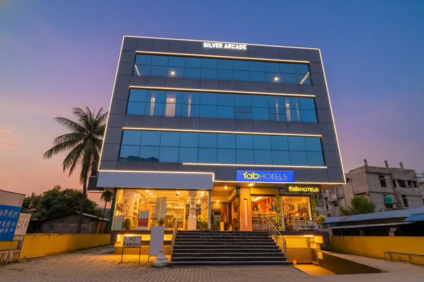 FabHotel Penthouse - A K Dev Road - Image 1