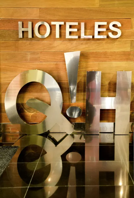 Hotel Spa QH Centro León - Hall
