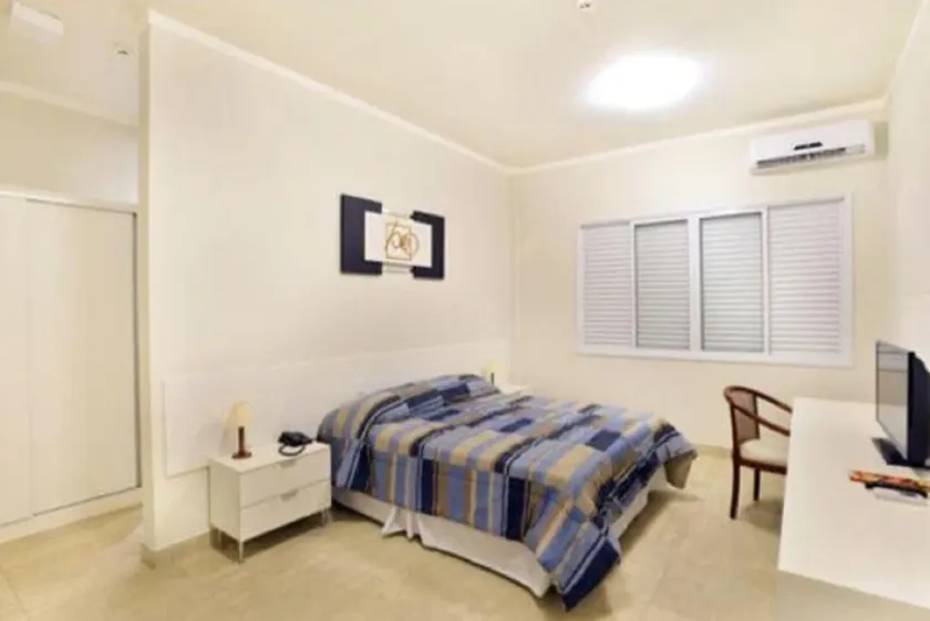 Habitat Prime Hotel - Image 1