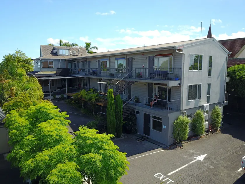 Abaco on Jervois - Image 1