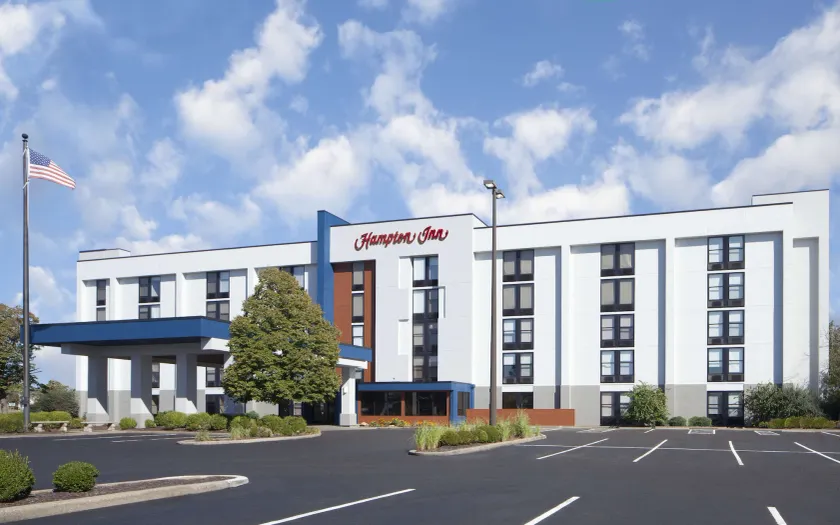 Hampton Inn Evansville - Image 1