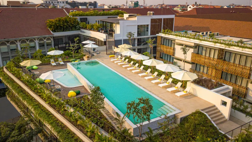 The Aviary Hotel - Image 1
