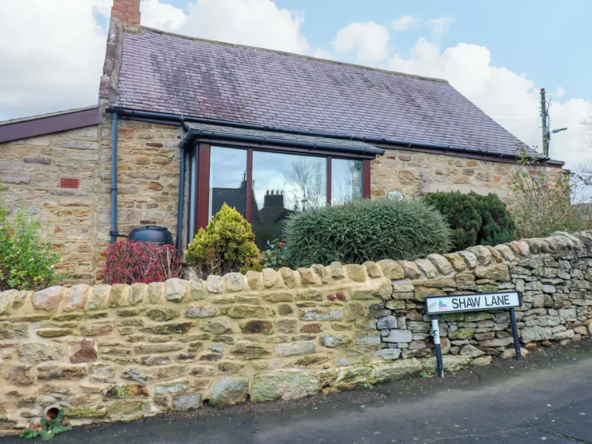 Mains Cottage - Image 1