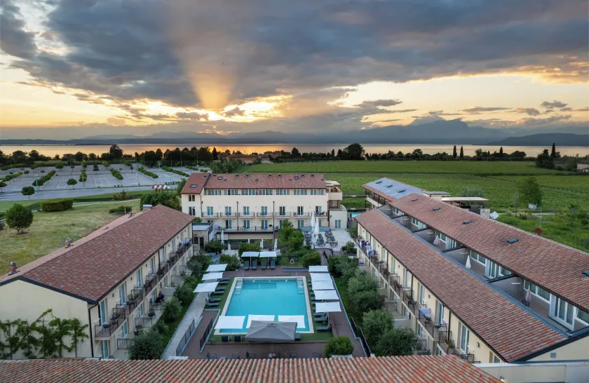 Leonardo Hotel Lago di Garda - Wellness and Spa - Image 1