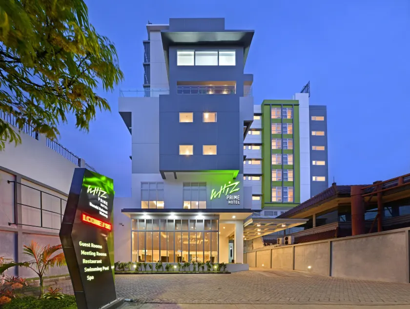 Whiz Prime Hotel Basuki Rahmat Malang - Image 1