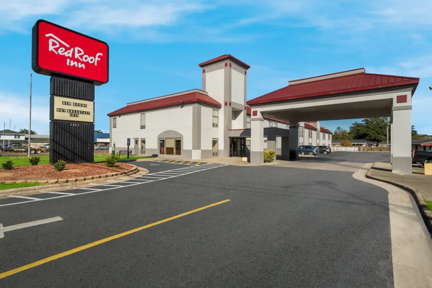 Red Roof Inn Washington, NC - Image 1