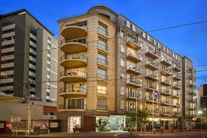 South Yarra Central Apartment Hotel - Image 1