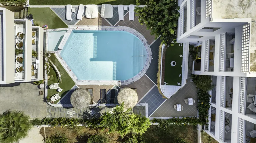 Stella Maria Hotel & Suites - Image 1
