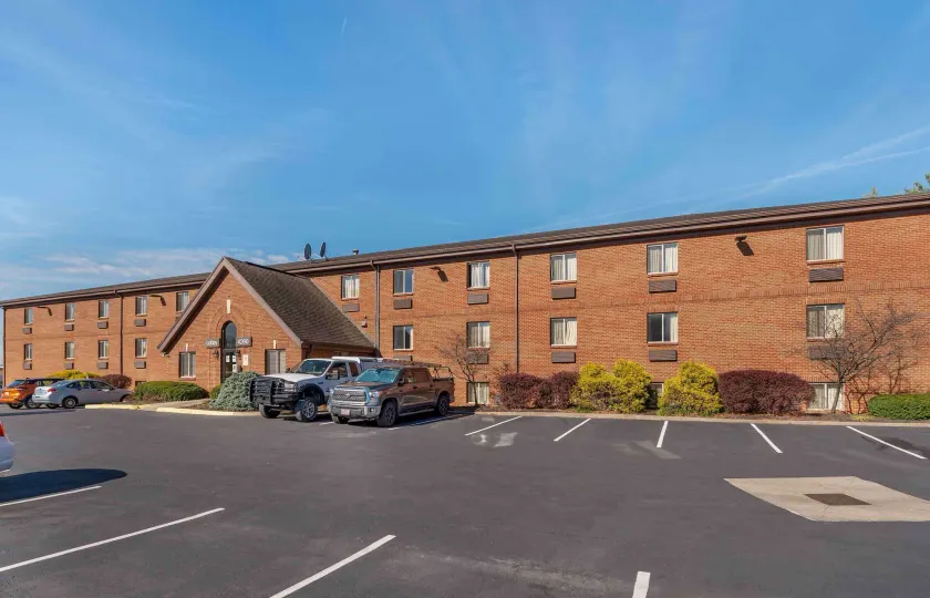 Extended Stay America Suites - Cincinnati - Blue Ash - Reagan Hwy - Image 1