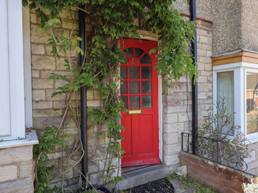 Garden Retreat - Image 1