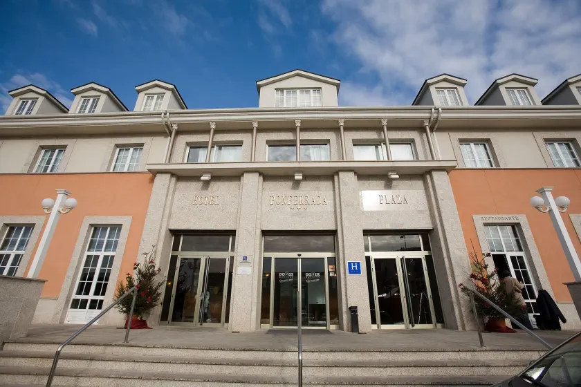 Ponferrada Plaza - Image 1