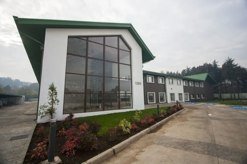 Hotel Diego de Almagro Osorno - Image 1