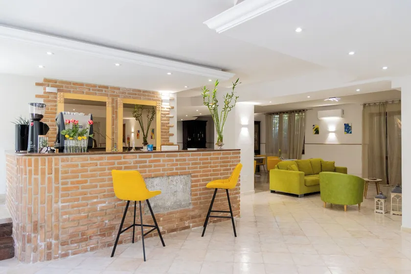 Hotel Dalì - Image 1