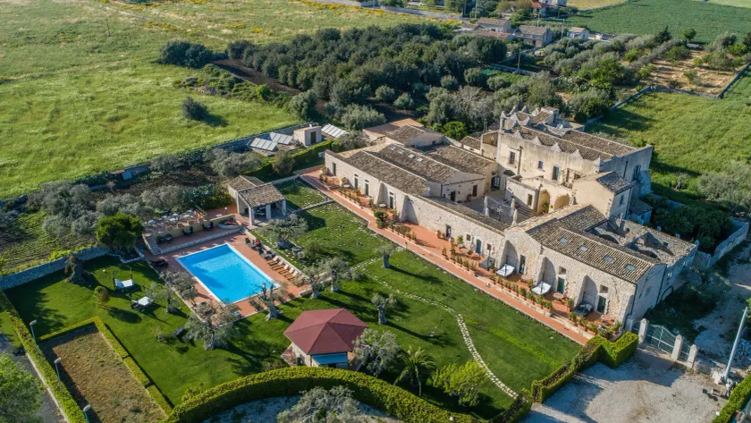 Torre Don Virgilio Country Hotel - Image 1
