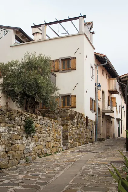 Aldilà Art Rooms, Apartment and Vacation House - Image 1