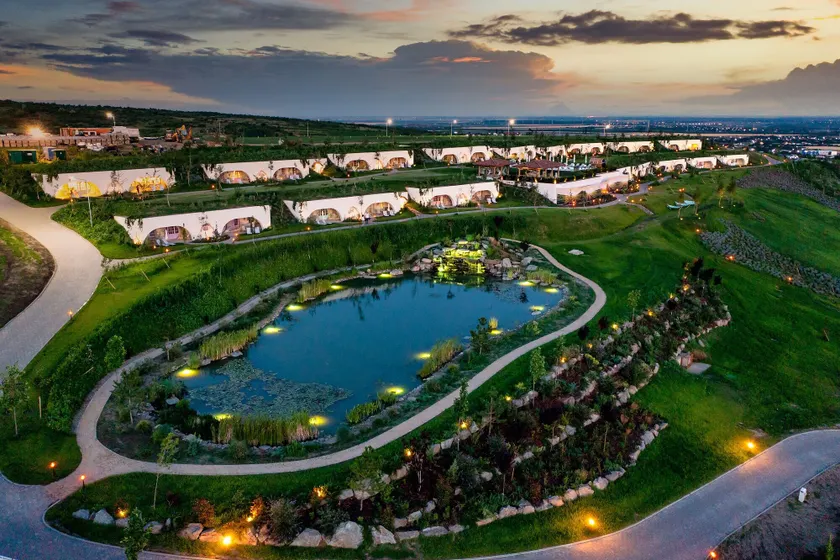 Casa Timiș - Wellness & Spa Resort - Image 1