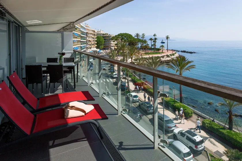 Royal Antibes - Luxury Hotel, Résidence, Beach & Spa - Image 1