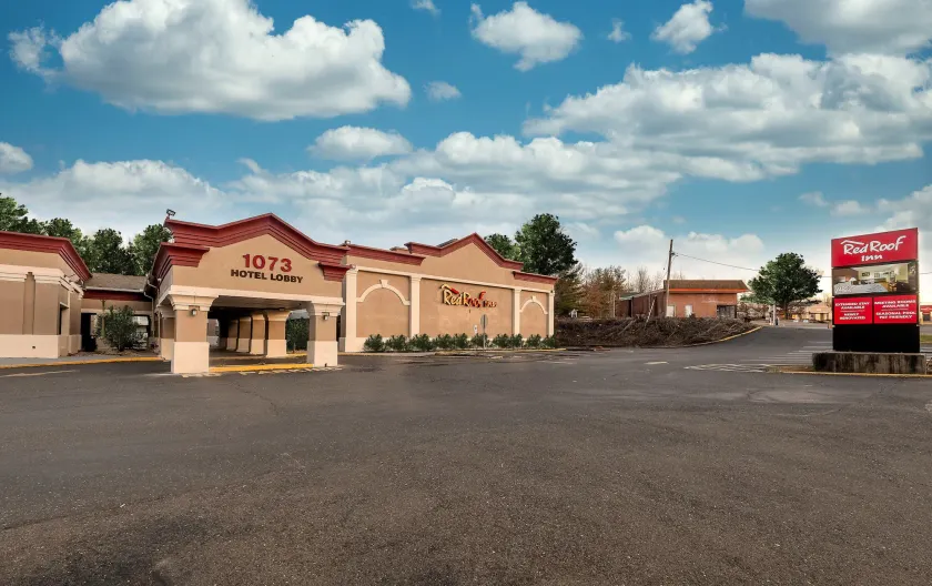Red Roof Inn Bordentown - McGuire AFB - Image 1