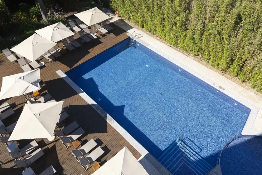 Aimia Hotel - Image 1