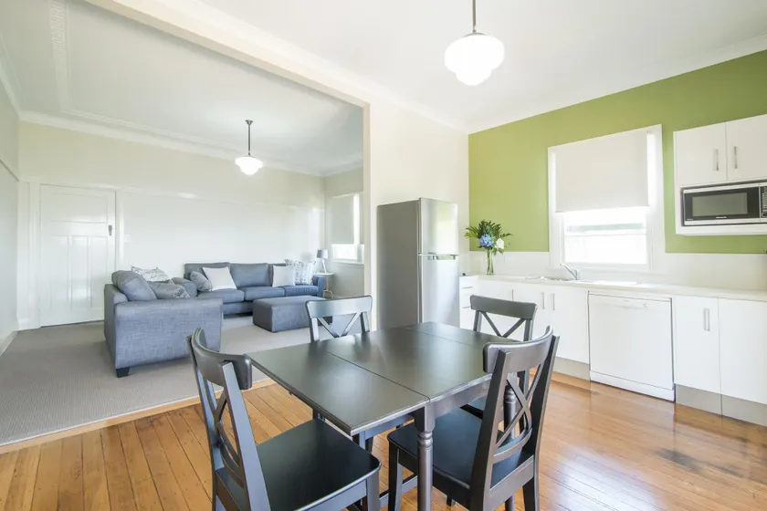 Victoria Street Apartments - Image 1