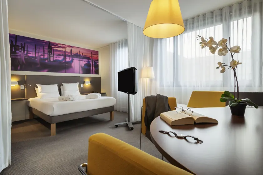Novotel Suites CDG Paris Nord 2 - Image 1