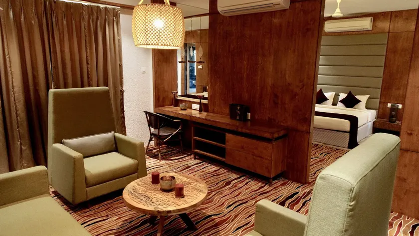Hotel President Cottage Resort - Image 1