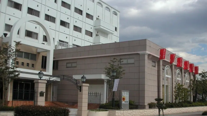 Yamanashi Grand Hotel - Image 1