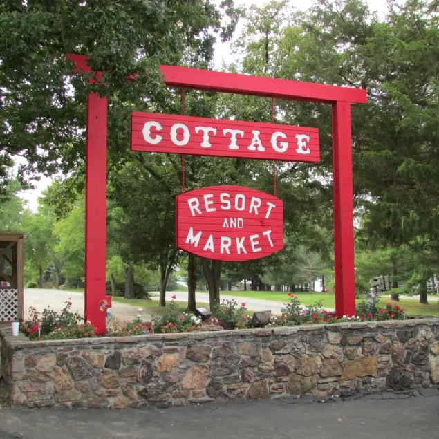 The Cottage Resort - Image 1