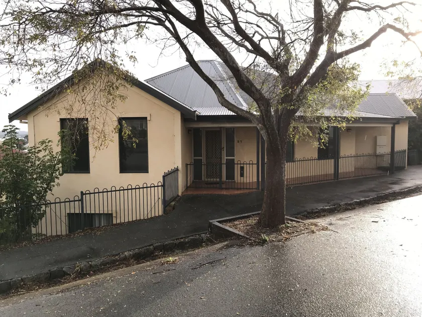 Views on Spencer - Image 1