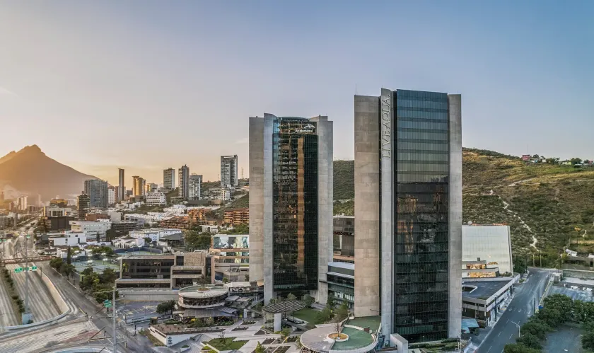 Live Aqua Monterrey - Image 1
