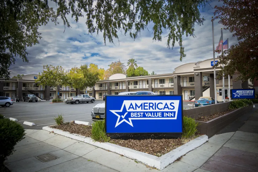 Americas Best Value Inn - Chico - Image 1