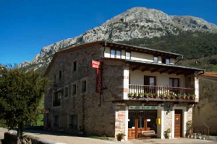 Posada Rural Peñasagra - Image 1