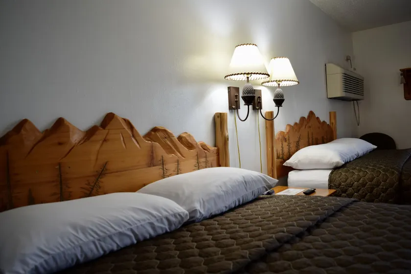 The Otter Lodge - Image 1