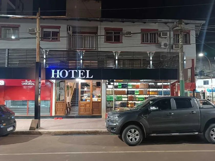 Hotel La Gran Manzana - Image 1