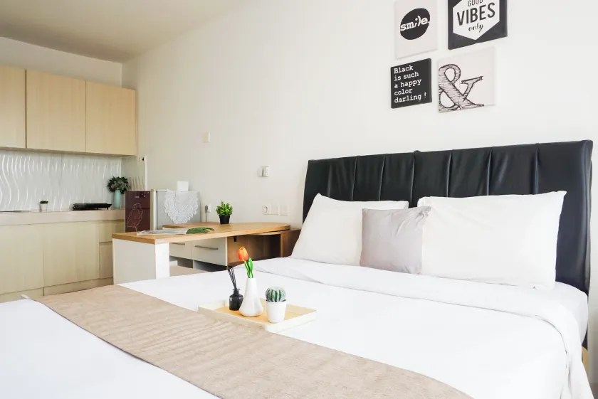 Comfortable Living Studio At Apartment Sentul Tower - Image 1