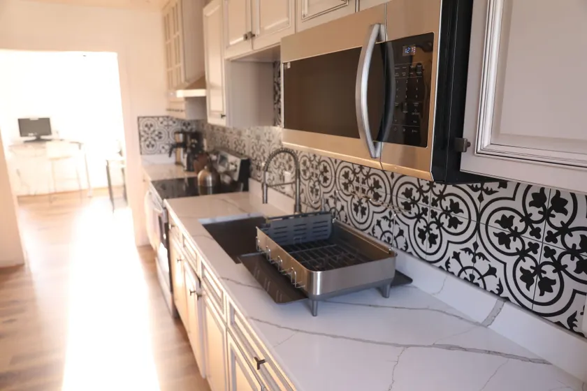 Duo Housing - Image 1