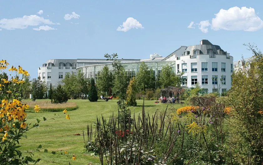 Hotel Artrium am Park - Image 1