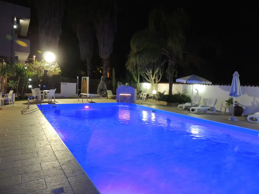 All'Ombra Del Noce B&B - Image 1