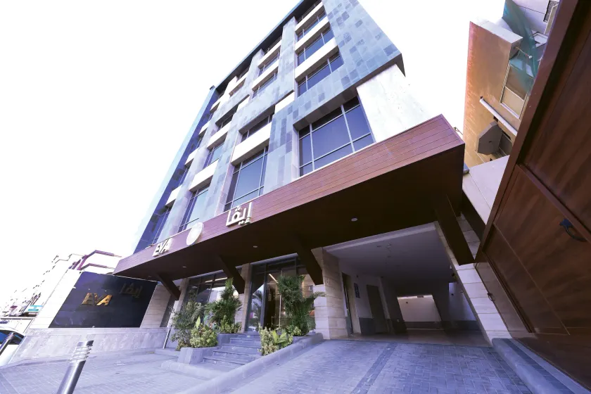 Eva Hotel - Image 1