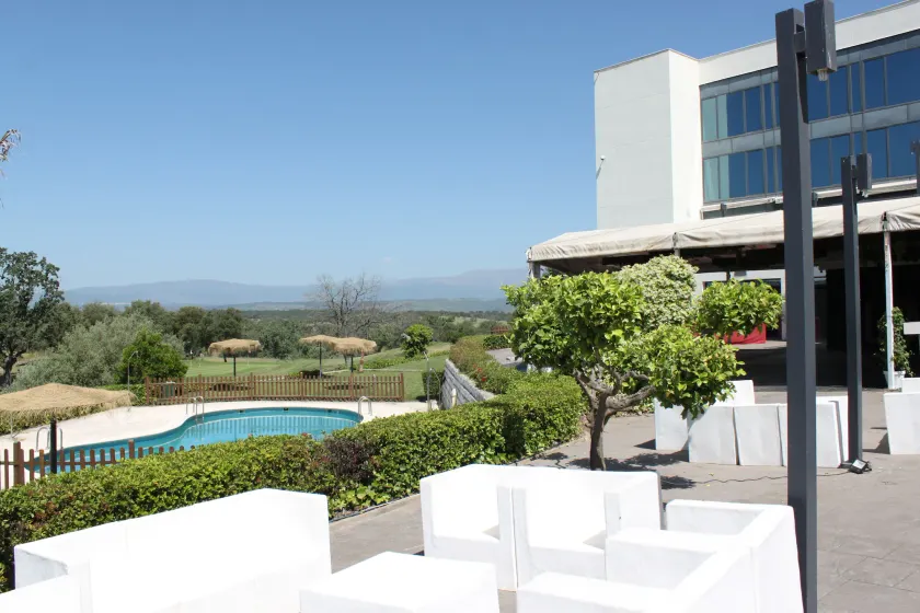 Hospedium Hotel Valles de Gredos Golf - Image 1