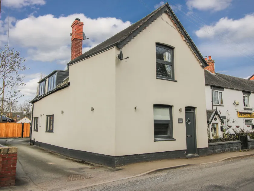 Corner House - Image 1