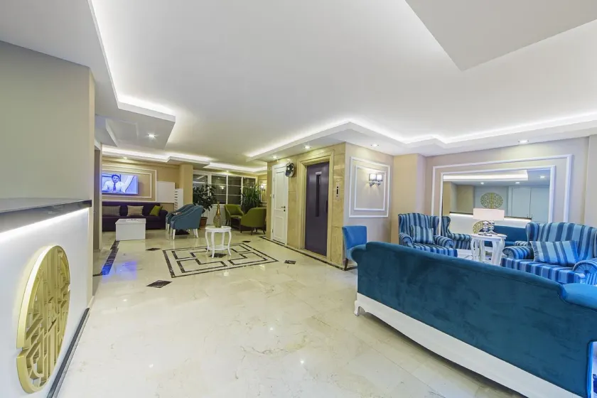 PERA ARYA Hotel - Entrée intérieure