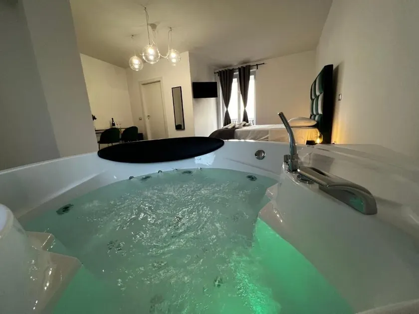 Habitat Luxury Suites - Zimmer